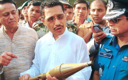 লুৎফুজ্জামান বাবরের জীবনী - Biography of Lutfozzaman Babar