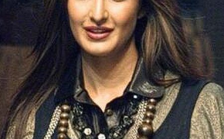 ক্যাটরিনা কাইফ এর জীবনী  | Biography Of Katrina Kaif