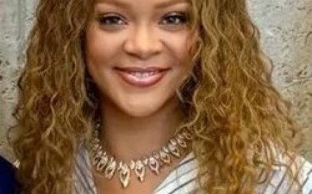 রিহানা   এর জীবনী |  Biography of Rihanna