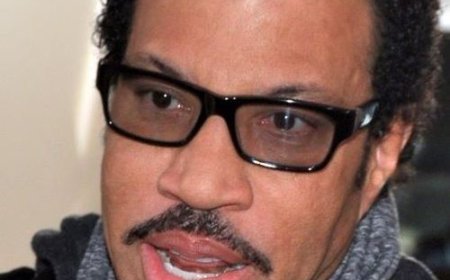 লিওনেল রিচি এর জীবনী | Biography Of  Lionel Richie