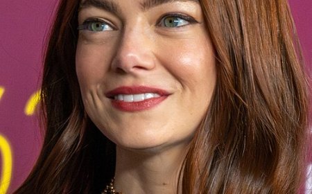 এমা স্টোন এর জীবনী | Biography Of Emma Stone