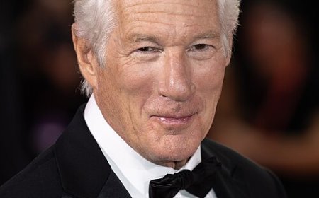 রিচার্ড গিয়ার এর জীবনী | Biography Of Richard Gere