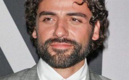 অস্কার আইজ্যাক এর জীবনী | Biography of Oscar Isaac