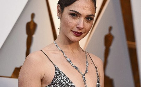 Biography Of  Gal Gadot