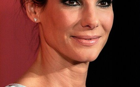 স্যান্ড্রা বুলক এর জীবনী | Biography Of Sandra Bullock