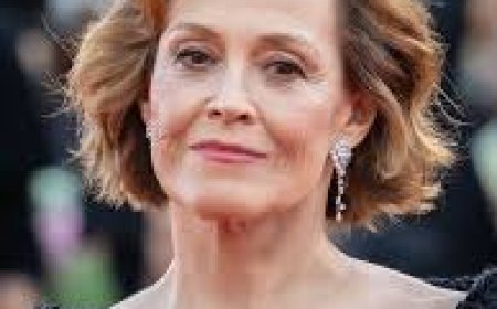 সিগর্নি ওয়েভার এর জীবনী | Biography of Sigourney Weaver