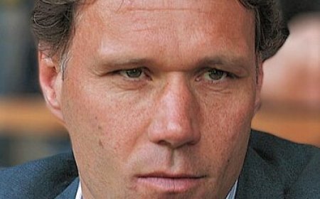 মার্কো ফন বাস্তেন এর জীবনী | Biography Of Marco van Basten