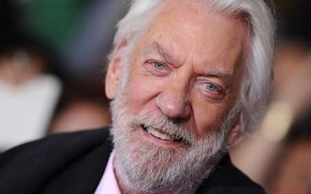 ডোনাল্ড সাদারল্যান্ড এর জীবনী | Biography of Donald Sutherland