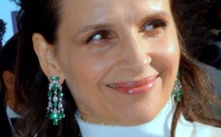 জুলিয়েত বিনোশ এর জীবনী | Biography Of  Juliette Binoche