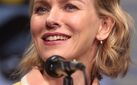 নেওমি ওয়াটস এর জীবনী | Biography Of Naomi Watts