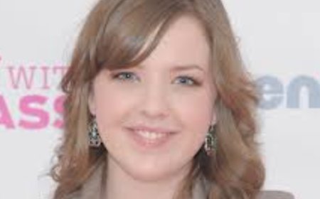 biography of Aislinn Paul