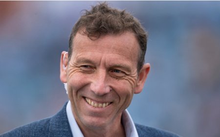 মাইকেল অ্যাথারটন এর জীবনী Biography of Michael Atherton
