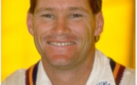 ডিন জোন্স এর জীবনী | Biography of  Dean Jones