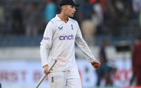 টম হার্টলি এর জীবনী | Biography of  Tom Hartley