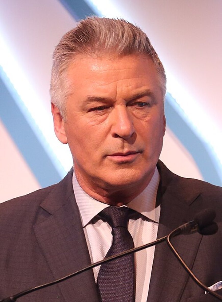 আলেক বল্ডউইন এর জীবনী | Biography Of Alec Baldwin