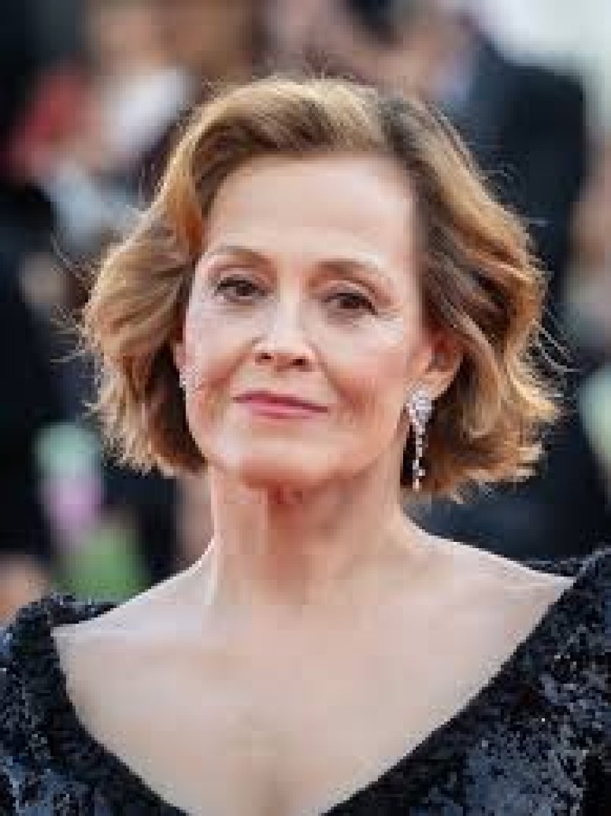 সিগর্নি ওয়েভার এর জীবনী | Biography of Sigourney Weaver