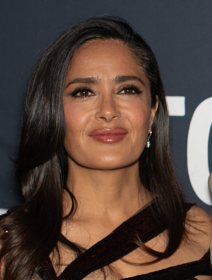 সালমা হায়েক এর জীবনী || Salma Hayek's biography