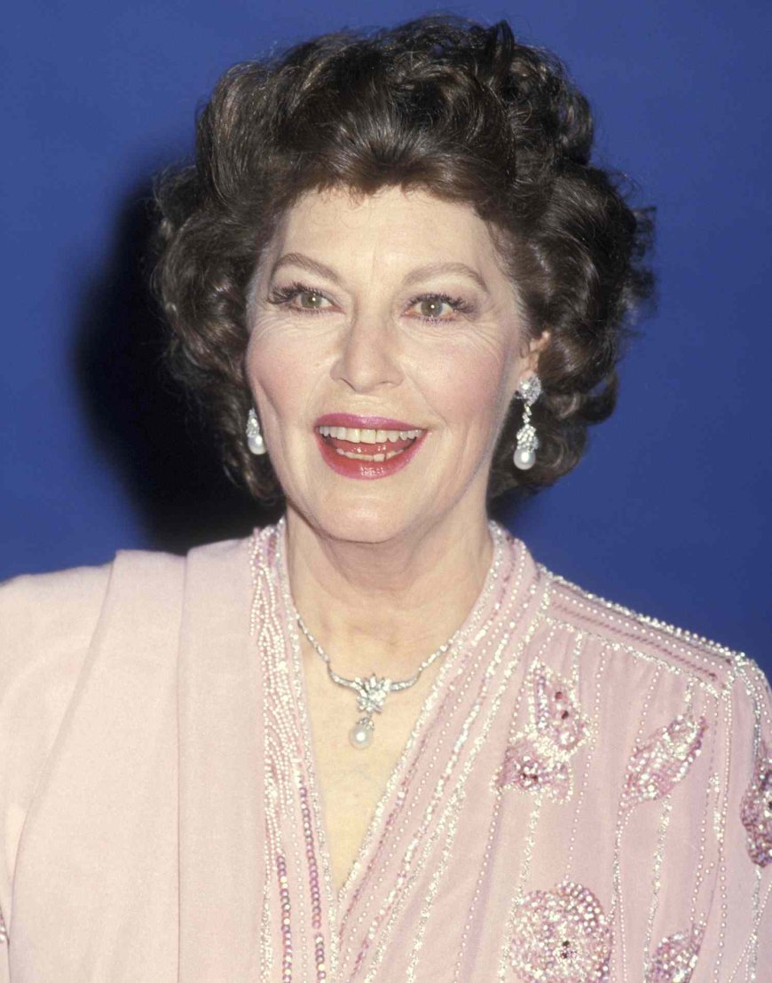 আভা গার্ডনার এর জীবনী | biography Ava Gardner's
