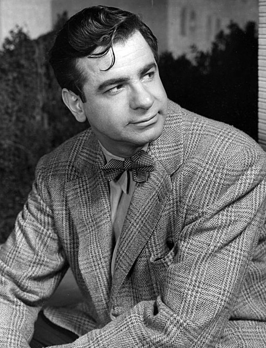 ওয়াল্টার ম্যাথাউ এর জীবনী | Biography Of Walter Matthau