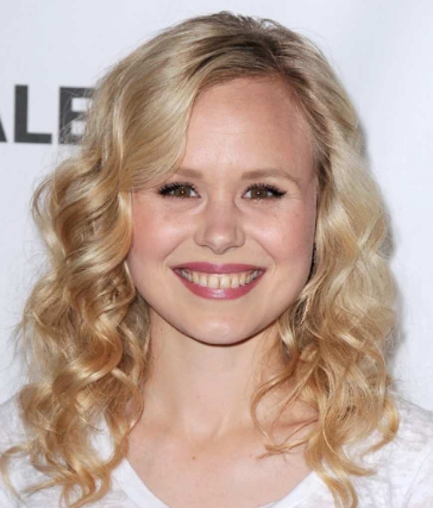 biography of Alison Pill
