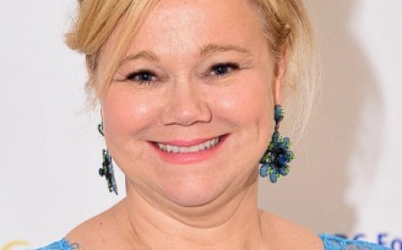 biography of Caroline Rhea