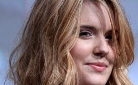 biography of Maggie Grace