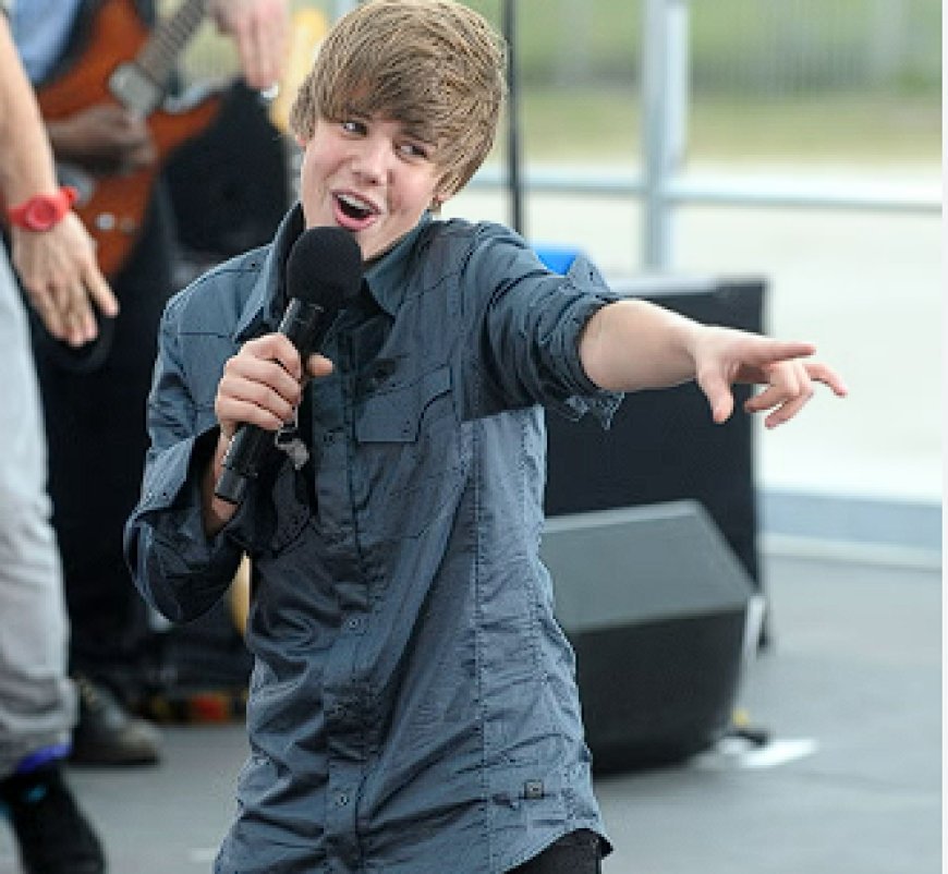 biography of Justin Bieber